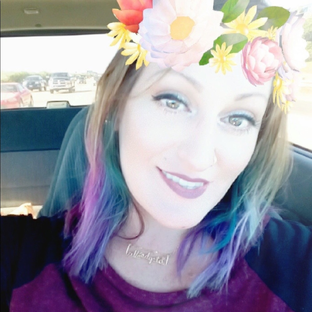 Meet your Posher, Stephanie